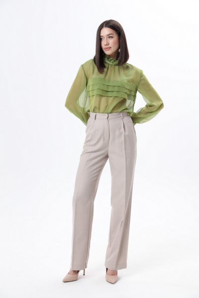 Бежевый костюм 3-ка: жакет, брюки и блуза с рюшами LM К6667-34 - фото 8