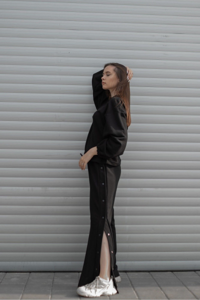 Спортивный костюм с лампасами и завязками Nati Brend 007 черный - фото 3