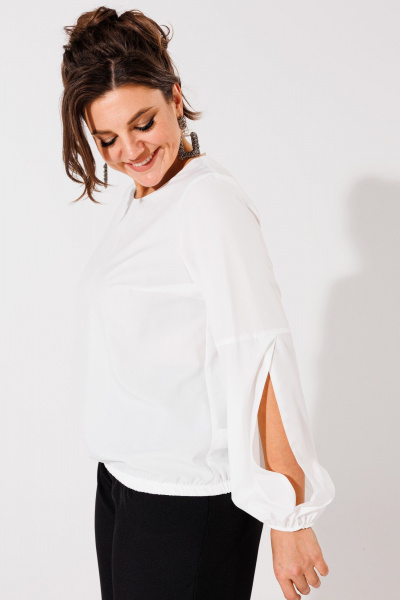 Элегантная белая блуза с разрезами на рукавах Anelli 1355 белый - фото 4