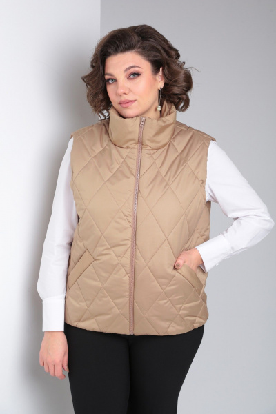 Бежевый жилет из стеганой плащевки с карманами Takka Plus 23-192/2 беж - фото 6