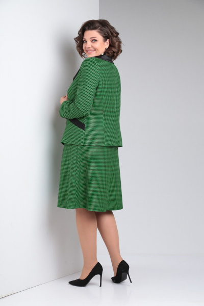 Деловой костюм жакет и юбка из костюмной ткани Takka Plus 23-214 - фото 9