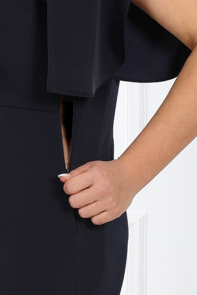 Платье из сатина с складками и разрезом макси, крылья на запах Ninele 7441 синий - фото 11