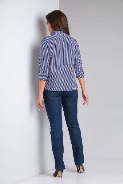 Свободная синяя блузка из вискозы с накладными карманами Modema м.726/2 - фото 8