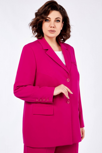Розовый костюм из текстиля для деловых и повседневных луков Ольга Стиль С-823 фуксия - фото 10