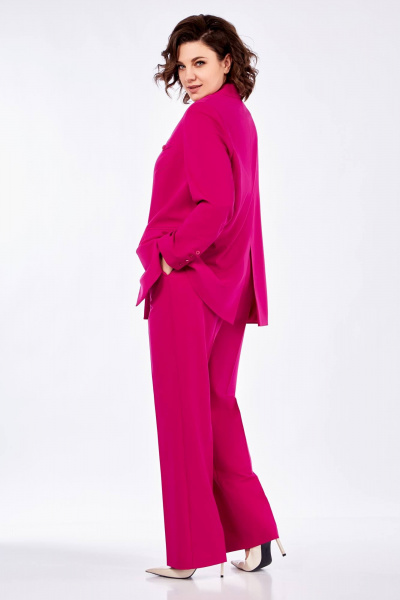 Розовый костюм из текстиля для деловых и повседневных луков Ольга Стиль С-823 фуксия - фото 2