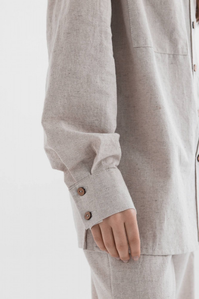 Леновая рубашка на пуговицах с накладными карманами SK Brand SK7143 серо-бежевый - фото 6