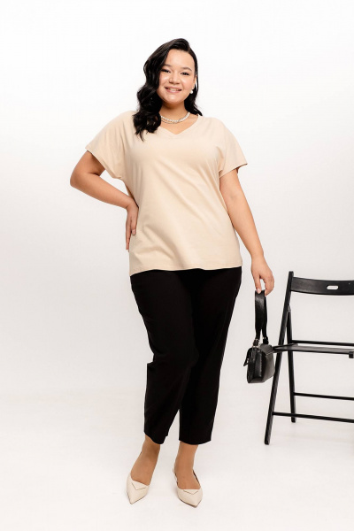 Майка прямая из хлопка и эластана с V-образным вырезом Romgil РП0003-ХЛ2 крем-брюле - фото 6