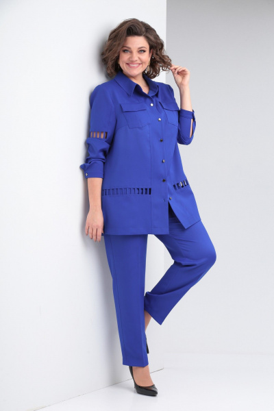Стильный костюм: рубашка, брюки из стрейчевой ткани, с карманами Tensi 370 василек - фото 3