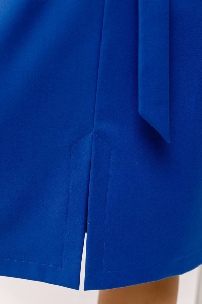 Длинное трикотажное платье прямого силуэта для повседневной носки Romgil РТ0007-ПЭ5 васильковый - фото 7