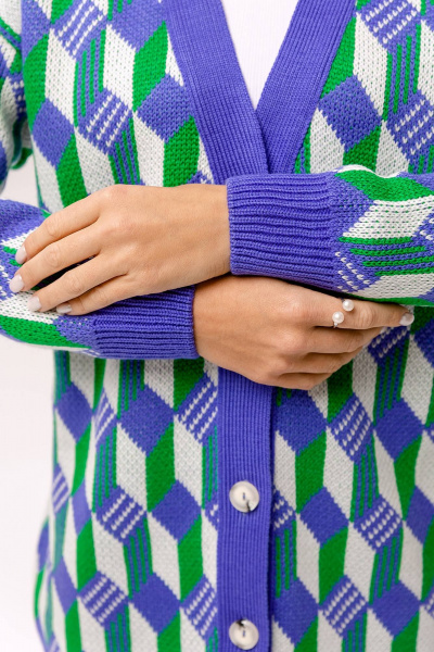 Кардиган в мультиколоре из трикотажа для стильных образов Romgil 826ПТЗ фиолетовый,изумрудно-зеленый,белый - фото 5