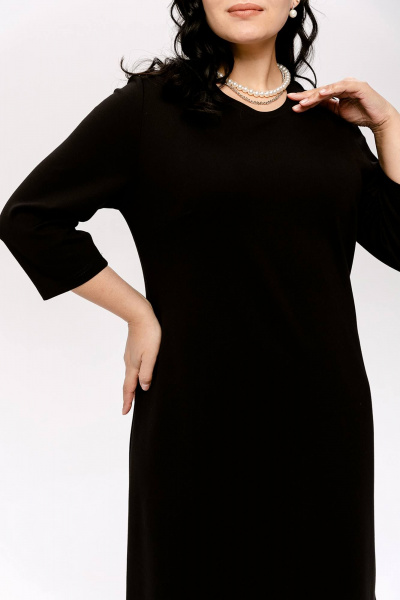 Тёплое трикотажное платье строгого стиля Romgil 944ДВТЗ черный - фото 7