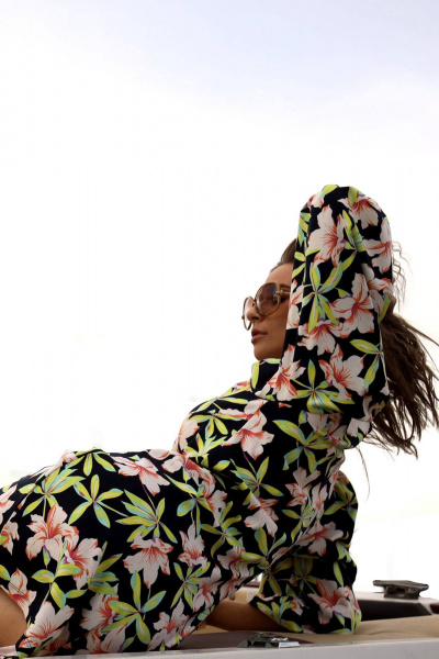 Стильное демисезонное платье из трикотажа милано F de F 5243 салатовый,лососевый - фото 2