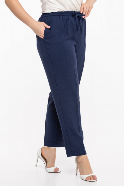 Комфортные брюки на резинке с карманами и длиной 7/8 Avila 0957 темно-синий - фото 5