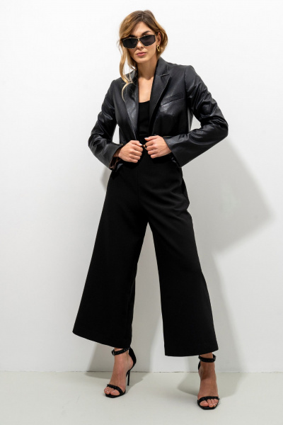 Черный приталенный комбинезон из текстиля с карманами SILVERSPICE S-5418 - фото 7