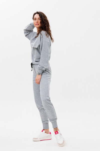 Демисезонный костюм из трикотажа с клапанами и стяжкой HIT 3079 серый_меланж - фото 4