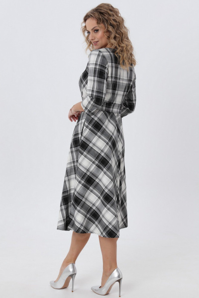Платье приталенного кроя в клетку с карманами Angelina & Сompany 971 - фото 6