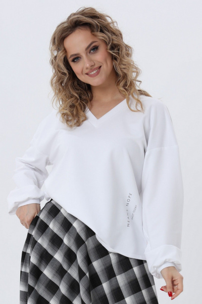 Джемпер свободного кроя с разрезами и V-образным вырезом Angelina & Сo 973 - фото 1