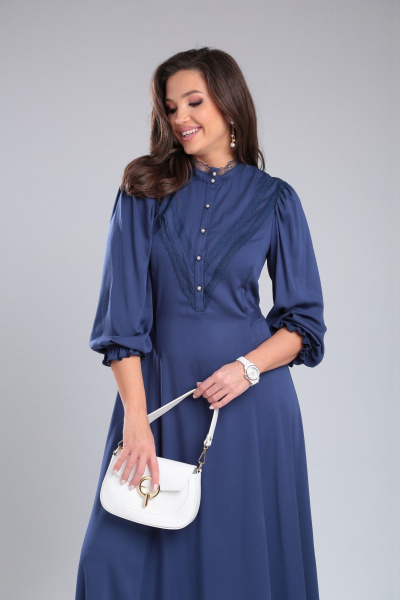 Платье из вискозы с кружевным воротником и рельефами DOGGI 3724 синий - фото 3