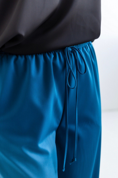 Демисезонный костюм из вискозы: брюки и жакет Ollsy 05136 морская волна - фото 22