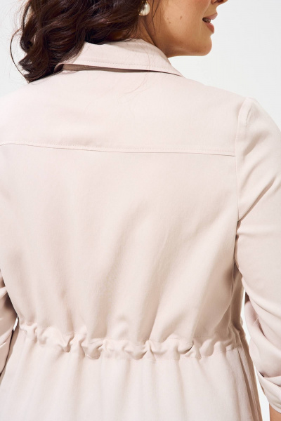 Платье-рубашка из вискозы с накладными карманами и кулисой IVA 1377 бежевый - фото 4
