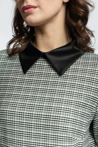 Платье прилегающего силуэта с карманами и контрастным воротником FASHION CENTRE Пв-3593 серо-белый - фото 7