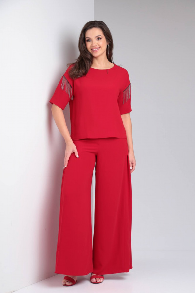 Костюм из блузы и брюков с разрезами и тесьмой Vilena 944 красный - фото 3