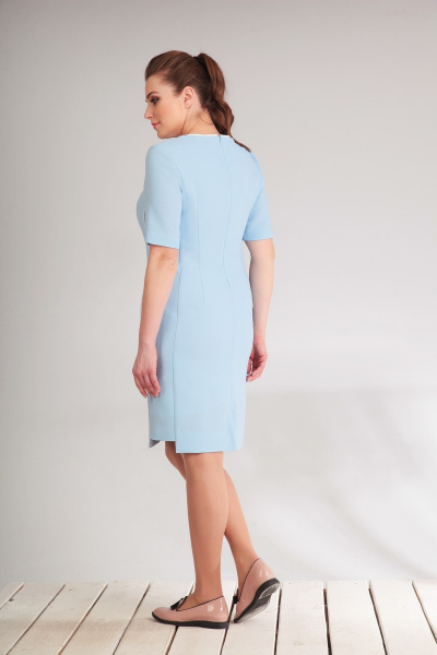 Платье приталенное с рельефами и вышивкой на каждый день Golden Valley 46292 светло-голубой - фото 2