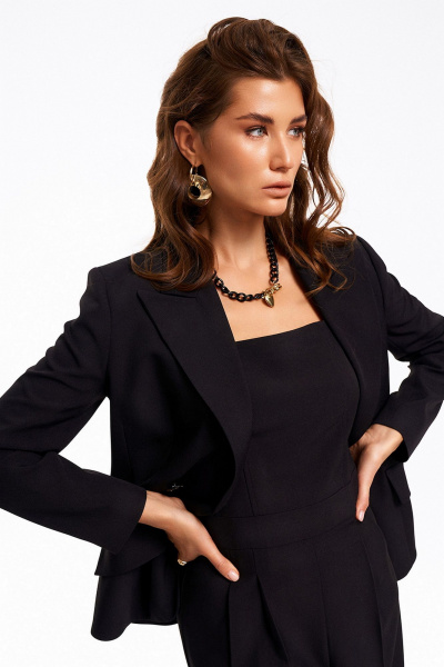 Деловой приталенный жакет из текстиля с пуговицей KaVaRi 6004.1 черный - фото 6