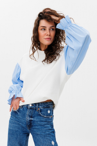 Демисезонный свободный джемпер из футера и блузочной ткани HIT 2019 белый,голубой - фото 2