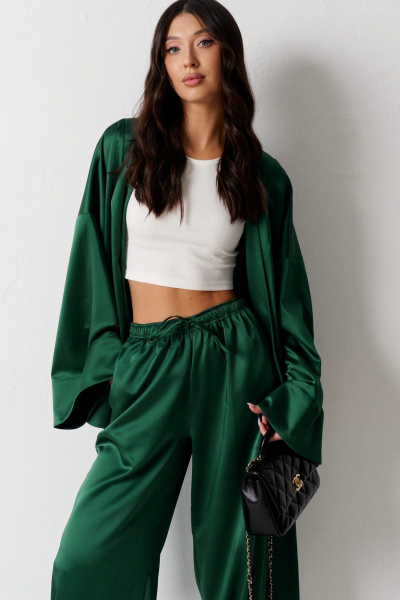 Брюки прямого кроя из изумрудного атласа с кулиской ANNETE A1181 - фото 2