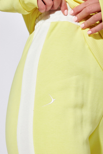 Брюки, жилет, худи Диомант 1917 желтый - фото 10