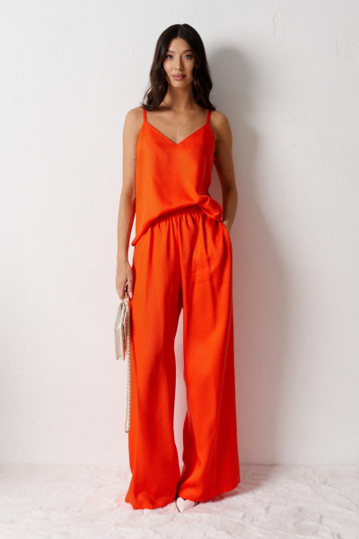 Топ из вискозы с фигурным вырезом и регулируемыми бретелями ANNETE A886 - фото 1