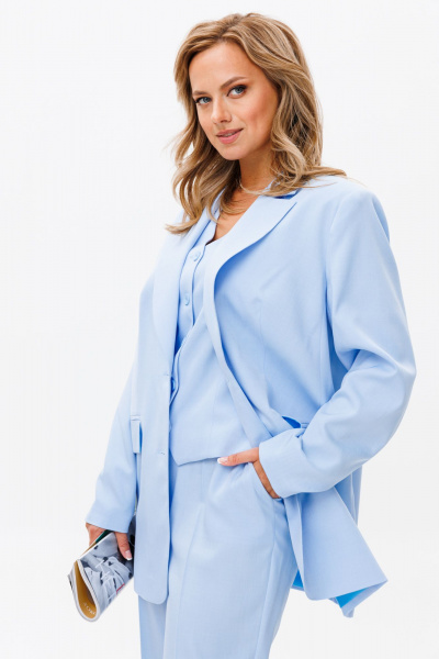 Костюм-тройка из костюмной ткани с жакетом, жилетом и брюками Mubliz 173 голубой - фото 12