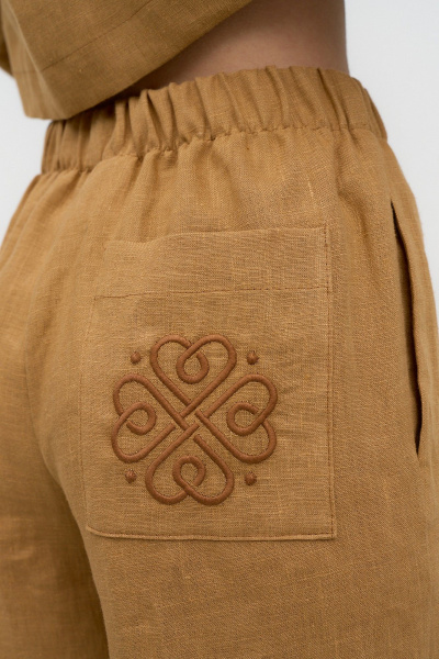 Летний костюм из льна с вышивкой и эластичным поясом Art Ribbon M1011 - фото 8