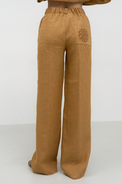 Летний костюм из льна с вышивкой и эластичным поясом Art Ribbon M1011 - фото 7