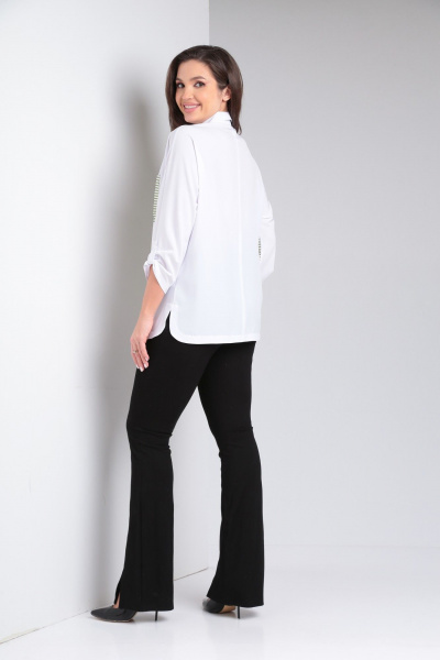 Блуза свободного силуэта с карманом и рубашечным воротником Modema м.744/1 - фото 7