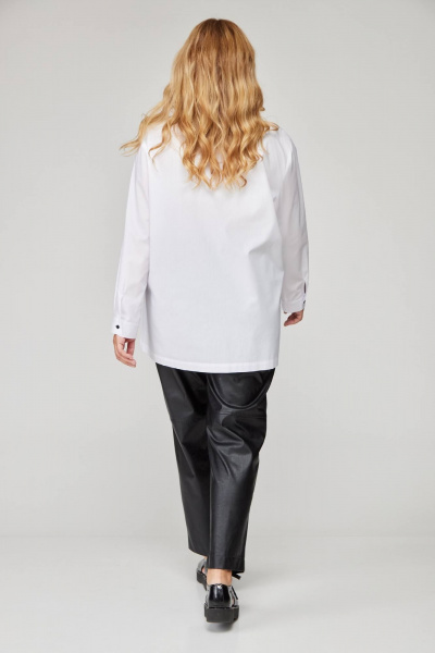 Оверсайз белая рубашка с асимметричными манжетами Bliss 8221 белый - фото 7
