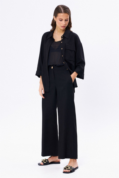 Льняной костюм из рубашки и брюк с разрезами KaVaRi 8023 черный - фото 14