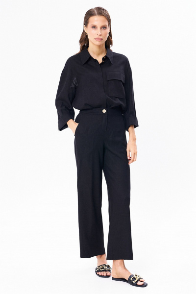 Льняной костюм из рубашки и брюк с разрезами KaVaRi 8023 черный - фото 12