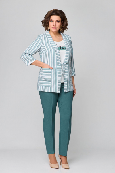 Трехпредметный комплект: жакет, топ и брюки из текстиля Мишель стиль 1133-2 изумруд - фото 2