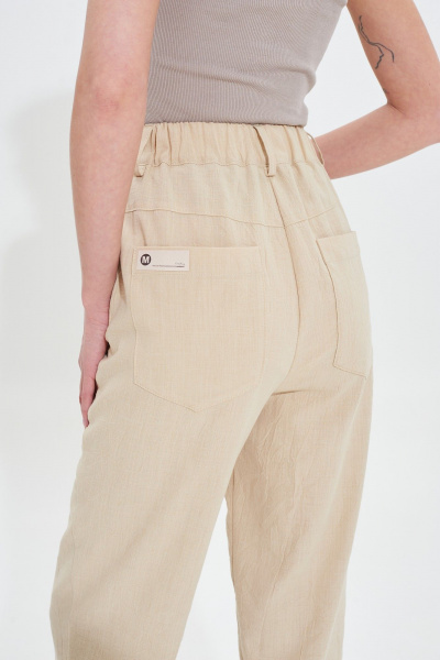 Бежевый костюм-двойка из льняной ткани с резинкой и карманами Mixan 4047 - фото 8