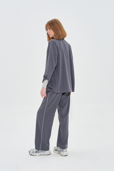 Летний серый костюм двойка из вискозы с карманами Mixan 4051 - фото 13