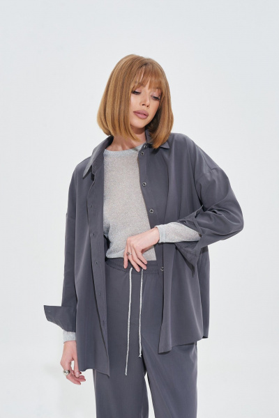 Летний серый костюм двойка из вискозы с карманами Mixan 4051 - фото 10