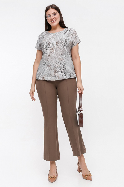 Блуза свободного силуэта из набивного штапеля La rouge 6286 серо-бежевый-набивной - фото 2