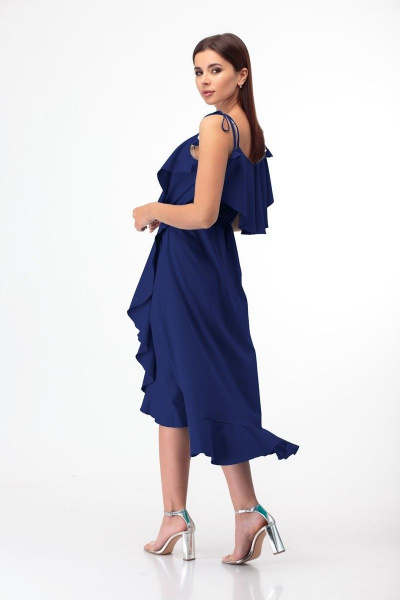 Летнее платье с запахом и воланом, регулируемыми бретелями Anelli 726 сапфир - фото 6