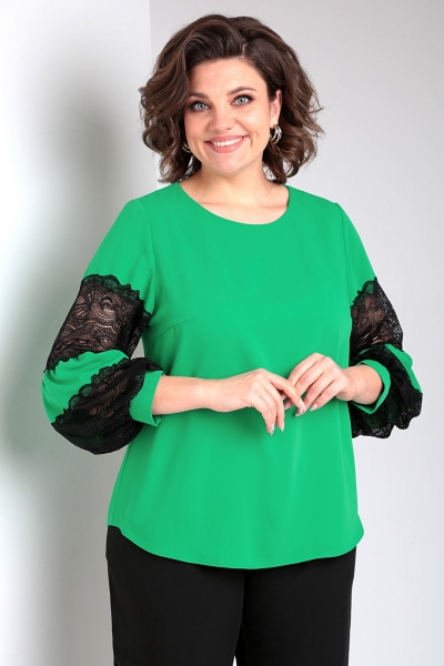 Демисезонная романтическая блуза с кружевом и ярусными рукавами Таир-Гранд 62370 травяной - фото 1