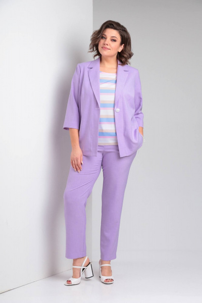 Трехпредметный костюм с пиджаком, брюками и блузой из текстиля Vilena 958 лаванда - фото 2