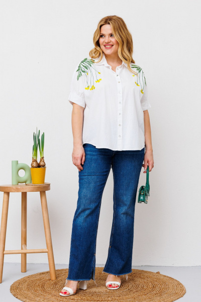 Белая хлопковая блузка с коротким рукавом и яркой вышивкой BRELA 2339 медуза_белый - фото 4