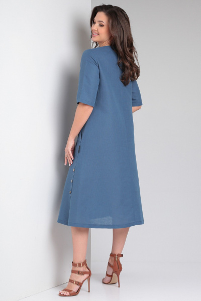 Льняное миди платье с вырезом и нагрудными накладными карманами Celentano lite 5026.1 синий - фото 11