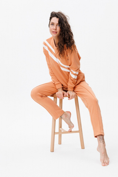 Костюм-серий из трикотажа и хлопка с полосками FAMA F01-0203 терракотовый - фото 1